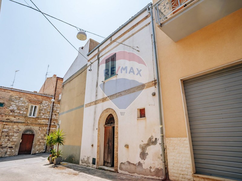 Casa Semi Indipendente in Vendita a Cupello, 25'000€, 113 m²