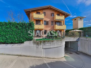 Box in Vendita a Roncello, 14'000€, 17 m²