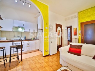 Bilocale in Vendita a Milano, 292'000€, 51 m²