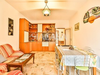 Trilocale in Vendita a Bernareggio, 112'000€, 90 m²