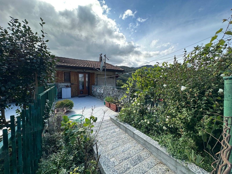 Bilocale in Vendita a Stella, 60'000€, 55 m²