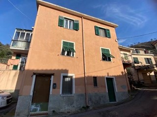 Appartamento in Vendita a Albisola Superiore, 189'000€, 110 m²