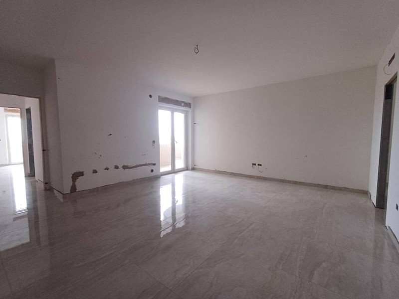 Trilocale in Vendita a Casagiove, 220'000€, 120 m²