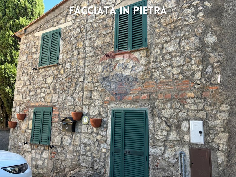 Casa Indipendente in Vendita a Roccastrada, 50'000€, 64 m²