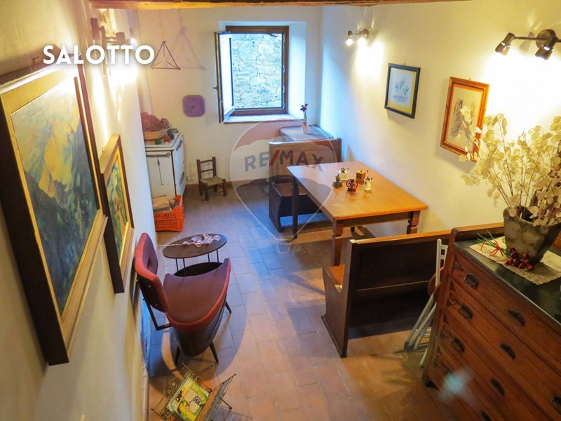 Casa Indipendente in Vendita a Roccastrada, 58'000€, 52 m²