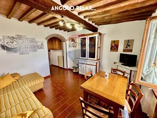 Casa Indipendente in Vendita a Roccastrada, 75'000€, 60 m²