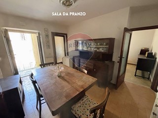 Casa Indipendente in Vendita a Roccastrada, 45'000€, 80 m²