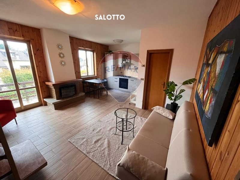 Quadrilocale in Vendita a Castel del Piano, 67'000€, 71 m²