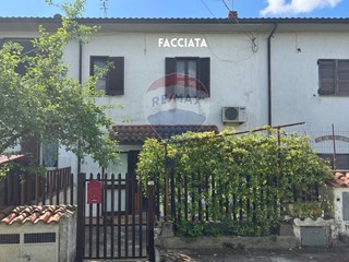 Casa Semi Indipendente in Vendita a Castiglione della Pescaia, 180'000€, 115 m²