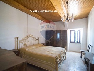 Casa Indipendente in Vendita a Roccastrada, 30'000€, 146 m²