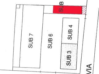 Capannone in Vendita a Pesaro, 2206 m²