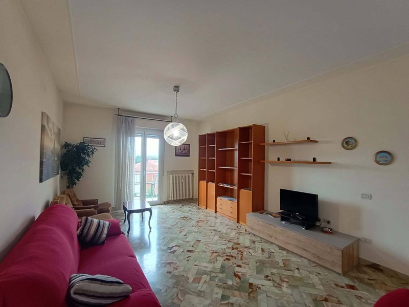 Quadrilocale in Vendita a Pesaro, 250'000&euro;, 110 m²