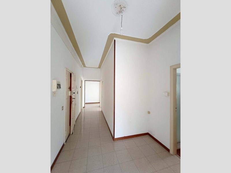 Appartamento in Vendita a Pesaro, 250'000&euro;, 119 m²