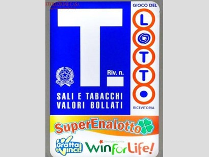 Attività commerciale in Vendita a Grado, 100 m²