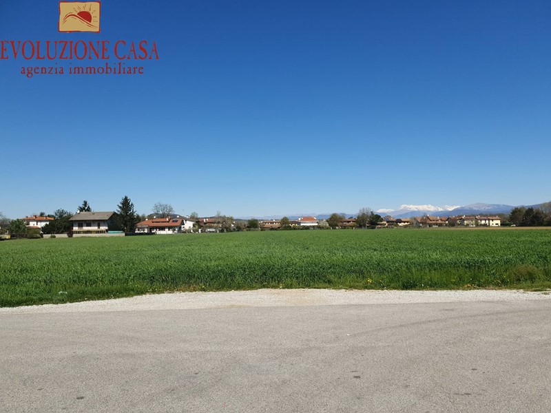 Terreno edificabile in Vendita a San Lorenzo Isontino, 495'000€, 12704 m²