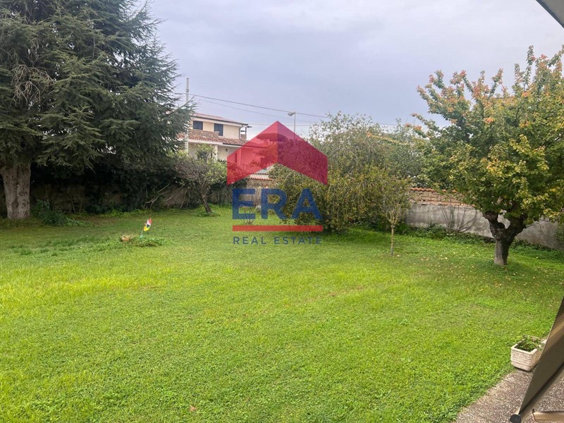 Villa in Vendita a Nettuno, 260'000€, 276 m²