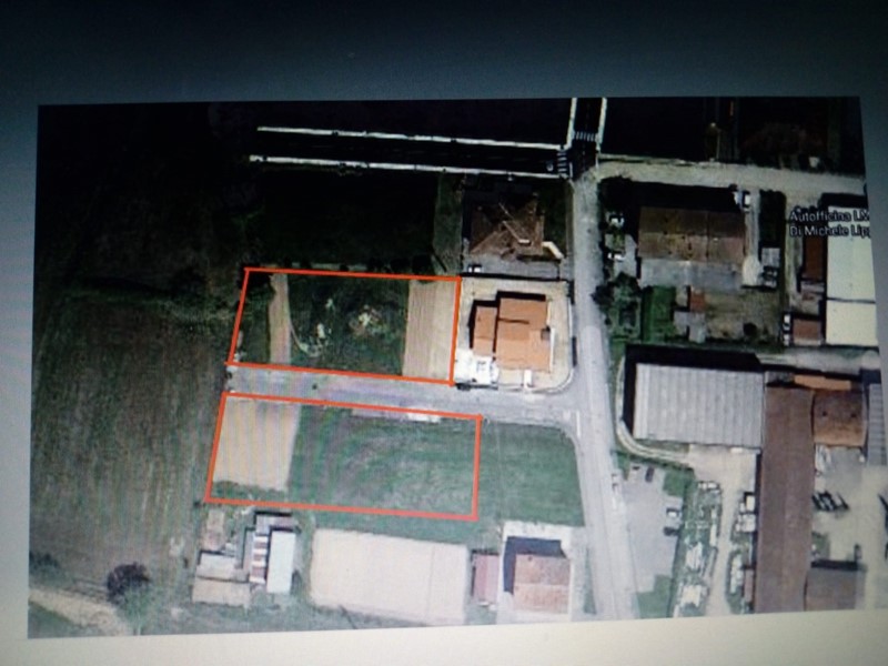 Terreno edificabile in Vendita a Bibbiena, 70'000€, 600 m²