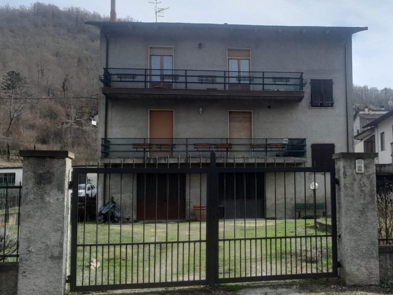 Quadrilocale in Vendita a Talla, 90'000€, 80 m²