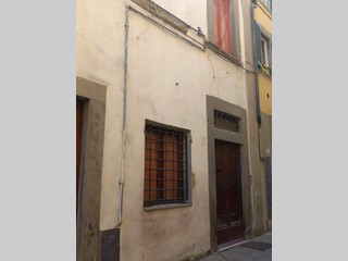 Quadrilocale in Vendita a Bibbiena, 50'000€, 75 m²