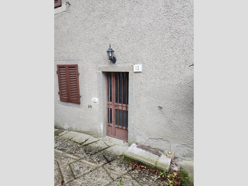 Casa Indipendente in Vendita a Bibbiena, 148'000€, 140 m²