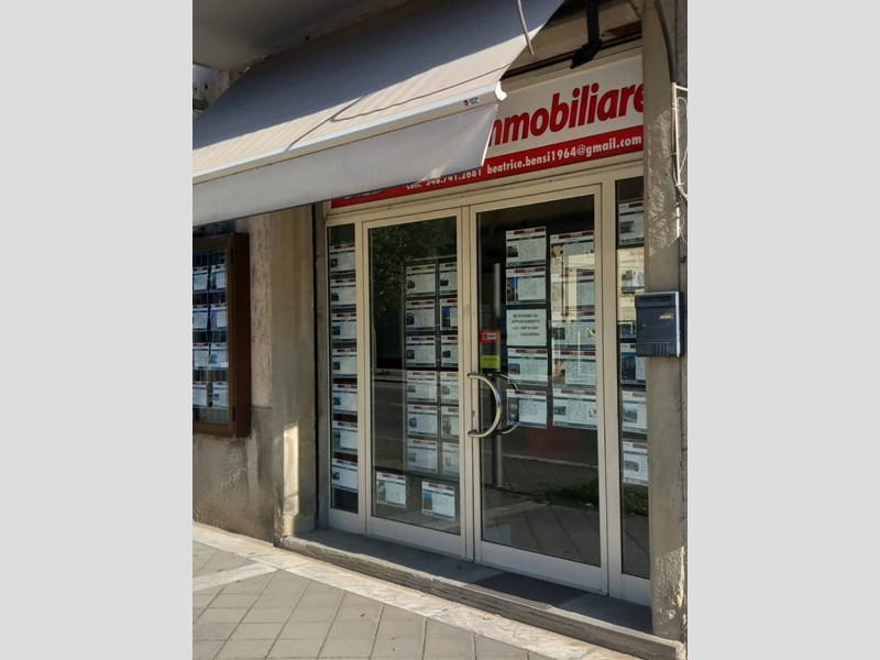 Immobile commerciale in Vendita a Bibbiena, 45'000€, 31 m²