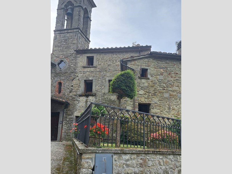 Casa Indipendente in Vendita a Talla, 110'000€, 151 m²