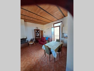 Trilocale in Vendita a Bibbiena, 125'000€, 70 m²