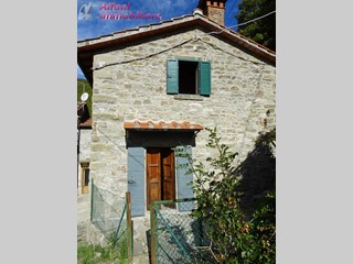 Casa Indipendente in Vendita a Bibbiena, 95'000€, 96 m²