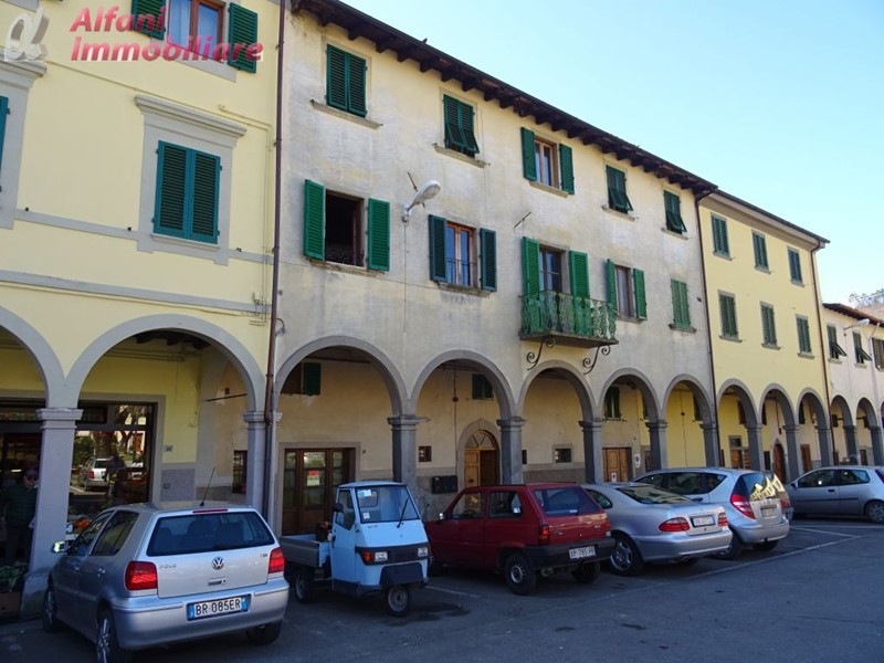 Quadrilocale in Vendita a Pratovecchio Stia, 140'000€, 110 m²