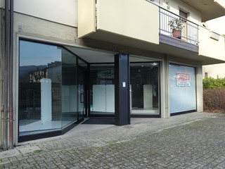 Immobile commerciale in Affitto a Pratovecchio Stia, 1'000&euro;, 160 m²