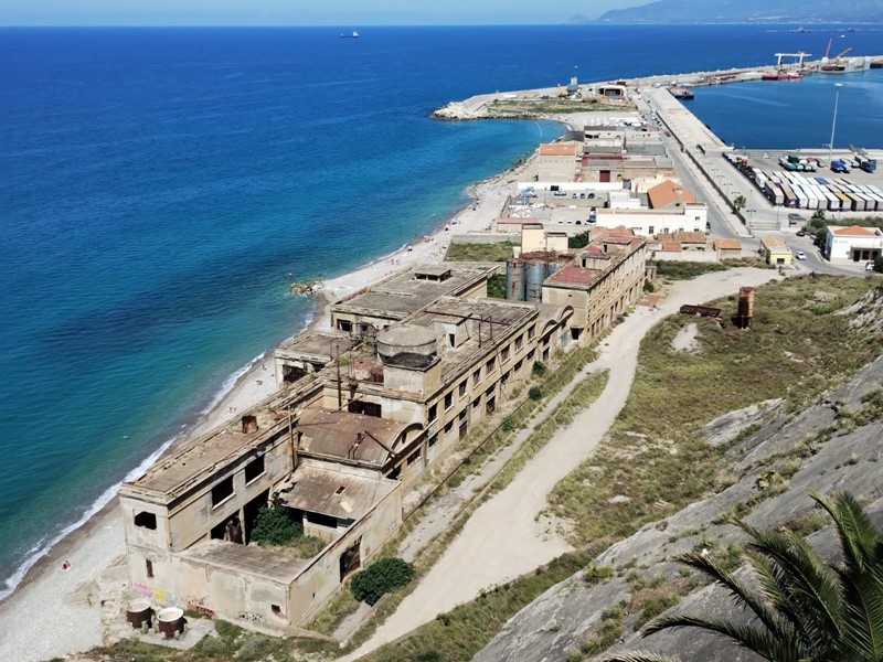 Rustico in Vendita a Termini Imerese, 1'500'000€, 10000 m²