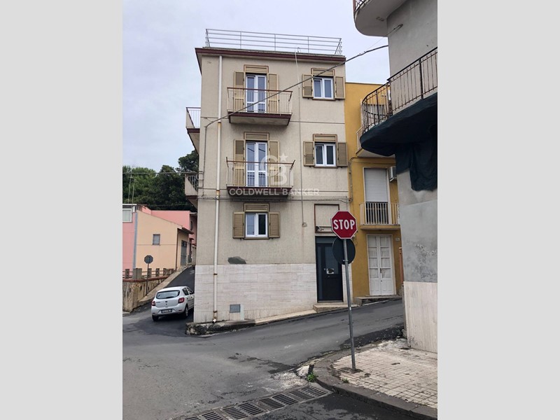 Trilocale in Vendita a Carlentini, 60'000€, 90 m²