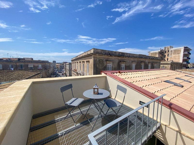 Casa Indipendente in Vendita a Siracusa, 390'000&euro;, 125 m²