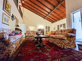 Villa in Affitto a Ragalna, 3'000€, 550 m²