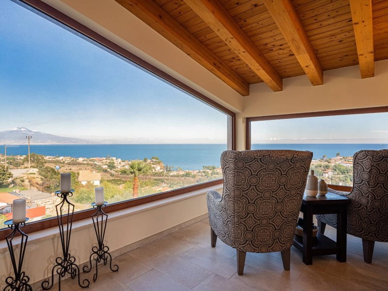 Villa in Vendita a Augusta, 360'000€, 300 m²