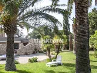 Villa in Affitto a Augusta, 1'800€, 155 m²