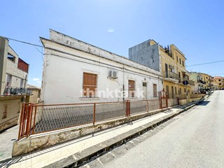 Casa Indipendente in Vendita a Noto, 110'000€, 120 m²