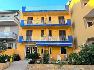 Appartamento in Vendita a Pozzallo, 685'000€, 480 m²