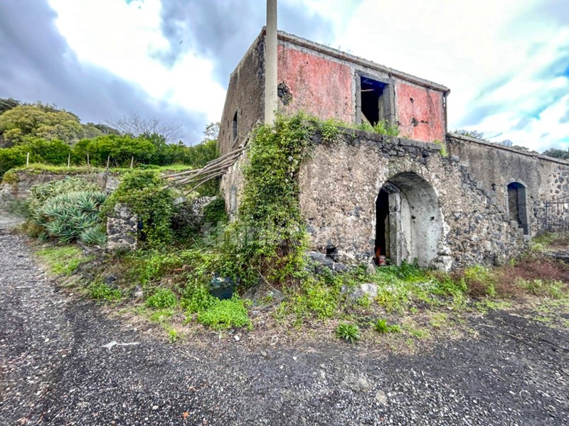 Casa Indipendente in Vendita a Mascali, 59'000€, 80 m²