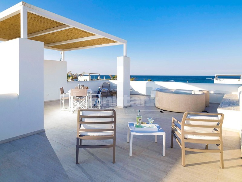 Villa in Vendita a Noto, 1'000'000€, 150 m²