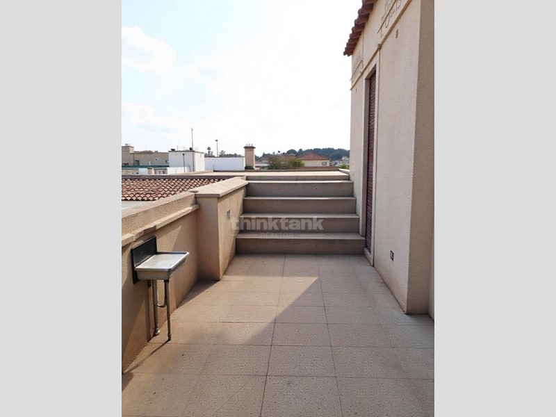 Appartamento in Vendita a Avola, 100'000€, 350 m²