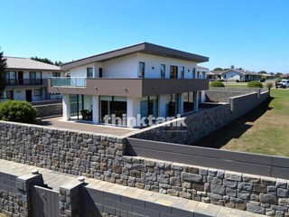 Villa in Vendita a San Giovanni la Punta, 450'000€, 150 m²