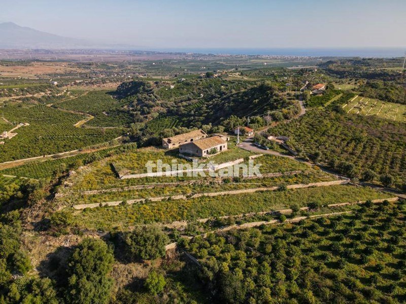 Rustico in Vendita a Augusta, 260'000€, 400 m²