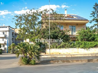 Quadrilocale in Vendita a Ragusa, 192'000&euro;, 152 m²