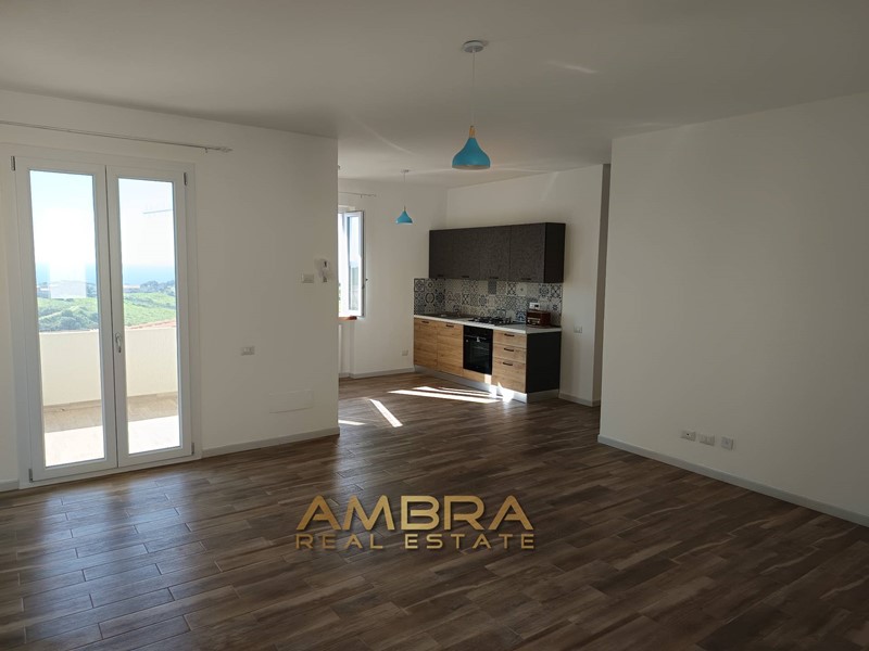 Quadrilocale in Vendita a Trinità d'Agultu e Vignola, 290'000€, 250 m²