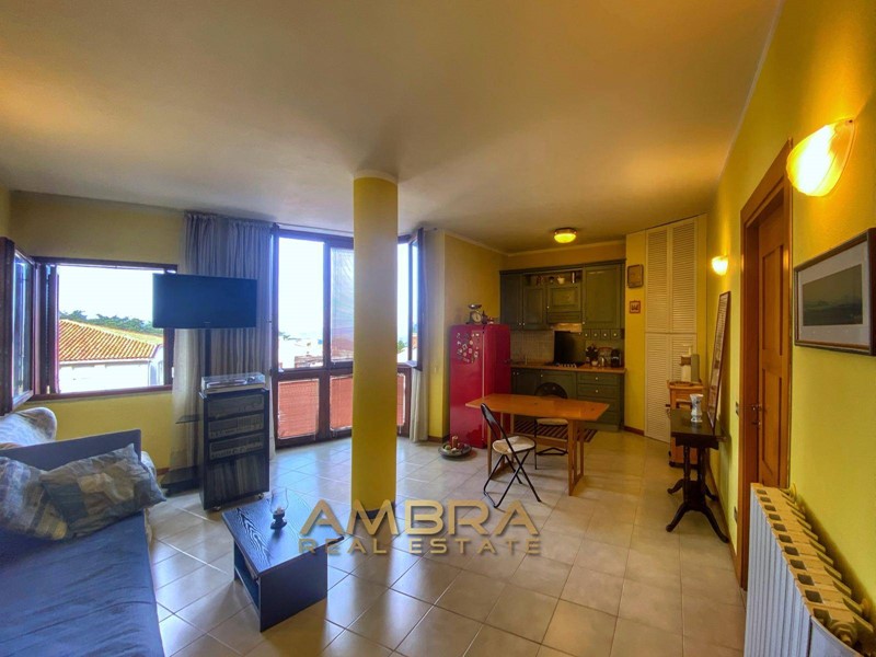 Bilocale in Vendita a Tempio Pausania, 75'000€, 61 m²