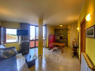 Bilocale in Vendita a Tempio Pausania, 75'000€, 61 m²