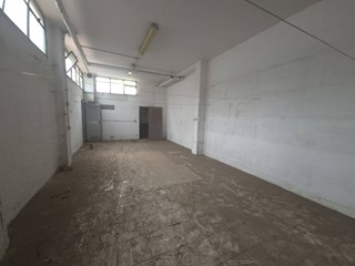 Immobile commerciale in Vendita a Roma, 79'000€, 217 m²