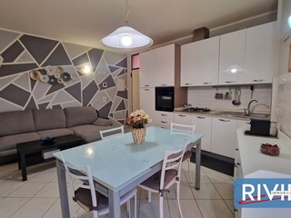 Trilocale in Vendita a Gabicce Mare, 169'000&euro;, 68 m²