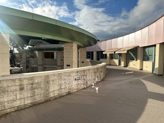 Capannone in Vendita a Camaiore, 550'000&euro;, 195 m²